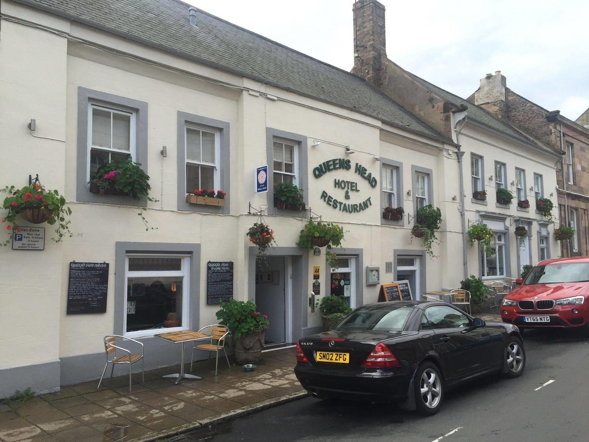 Queens Head Hotel Berwick Upon Tweed Exterior foto